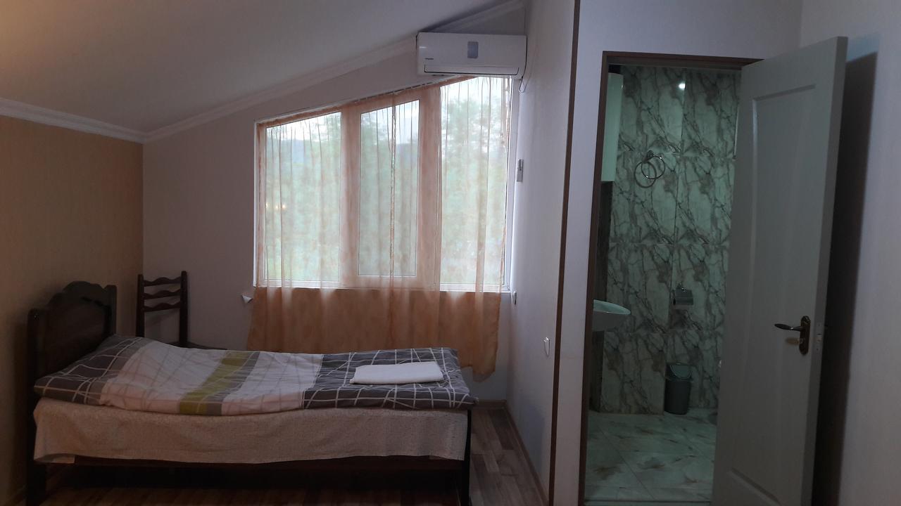 Martvili Newhotel Exteriör bild