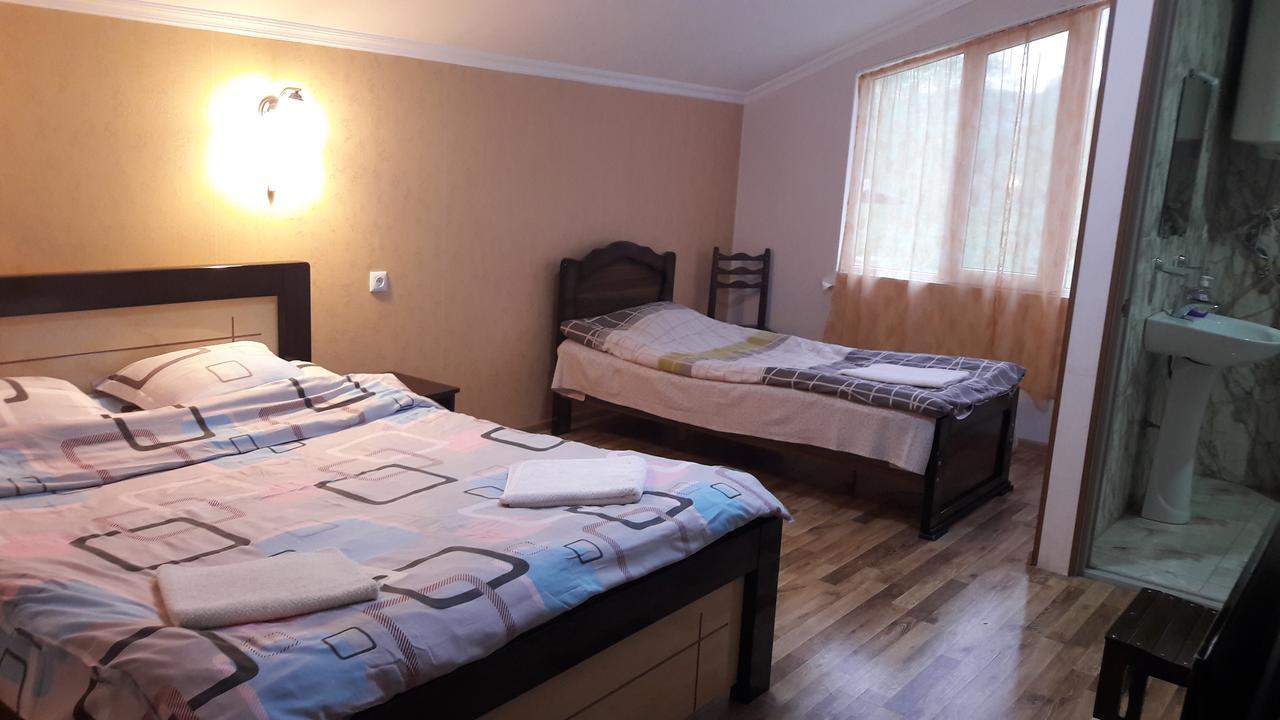 Martvili Newhotel Exteriör bild